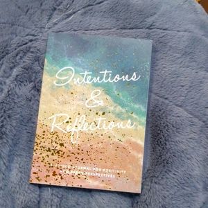 Guided journal for positivity and fresh perspectives